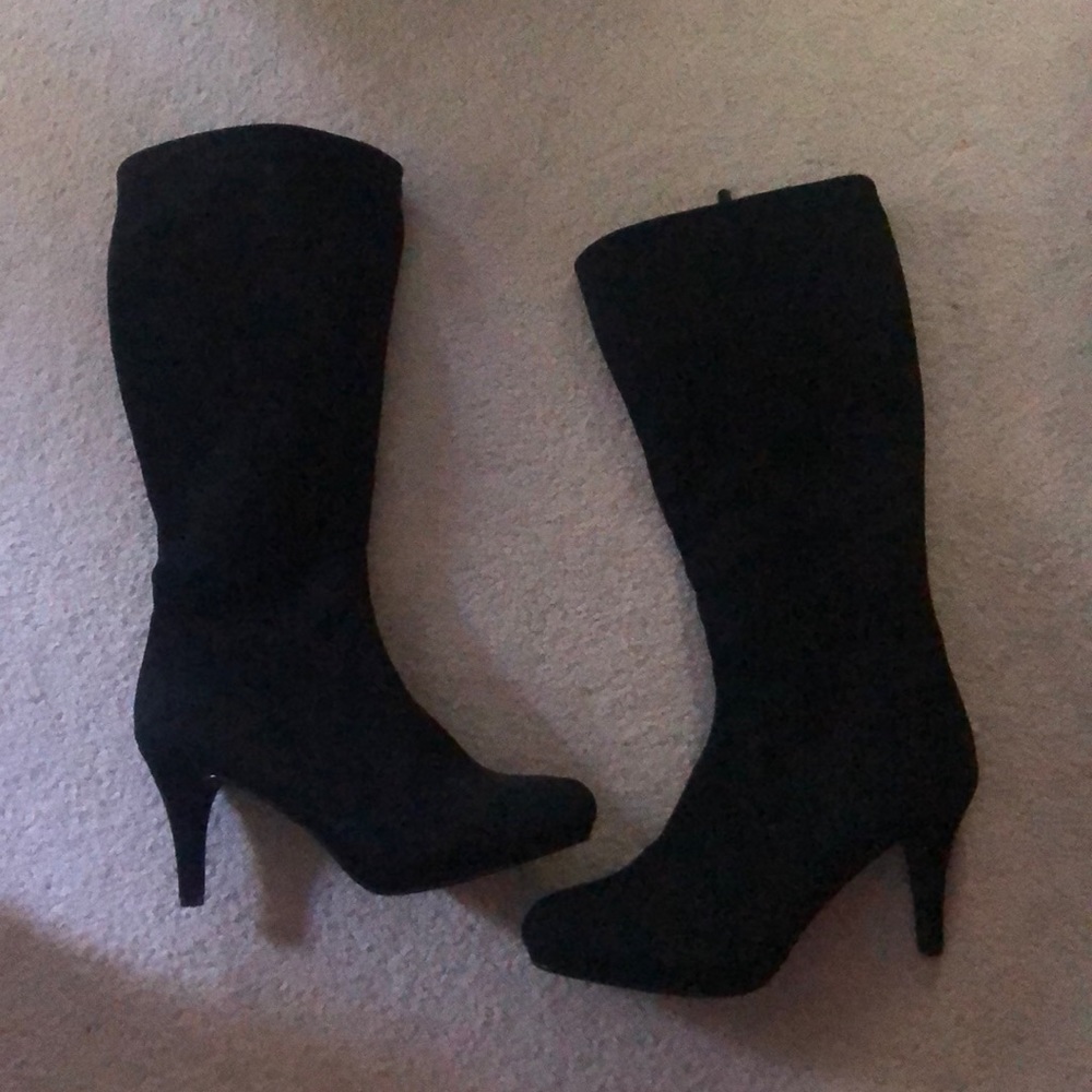 Black high heel boots